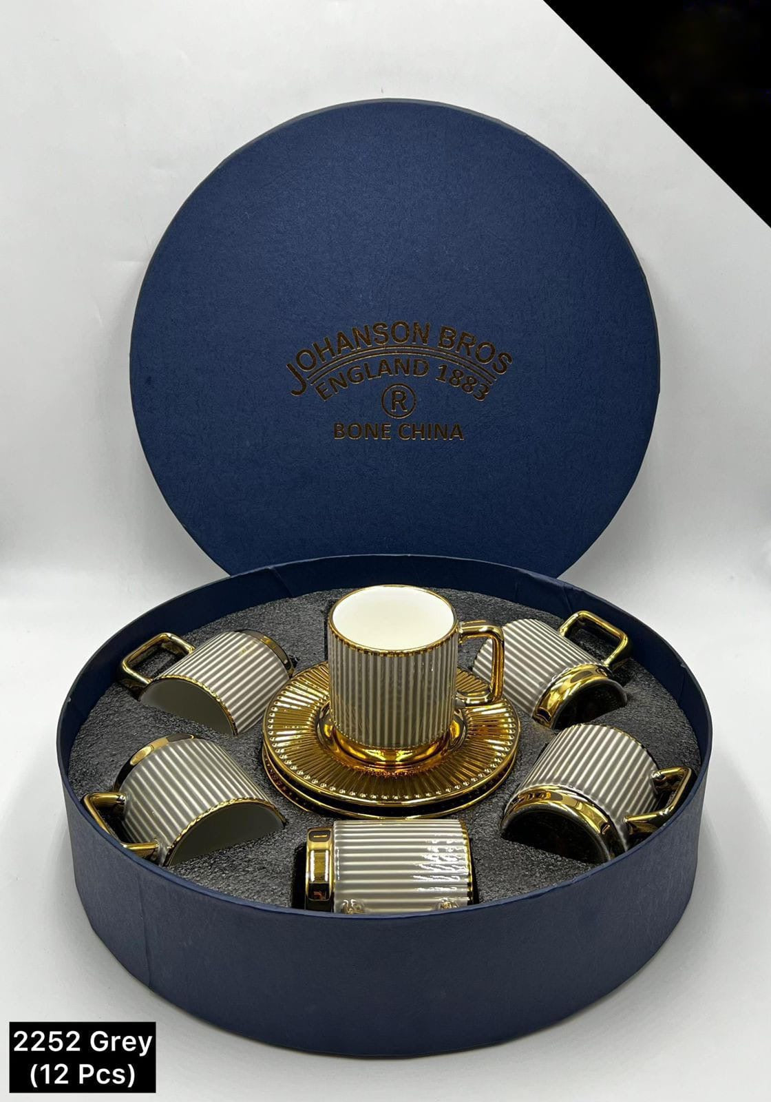 12 Pcs Cup & Saucers Set