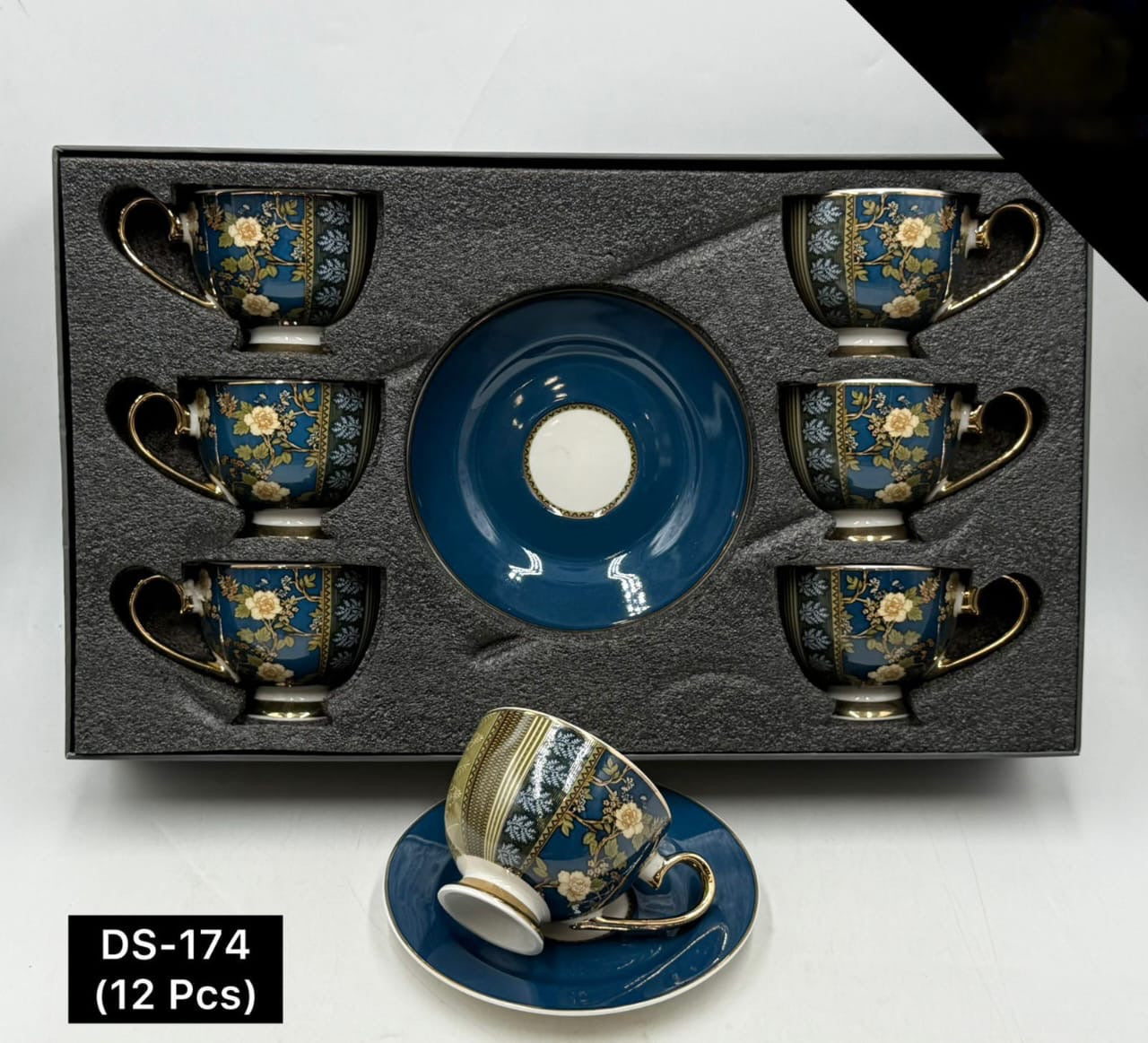 12 Pcs Cup & Saucers Set