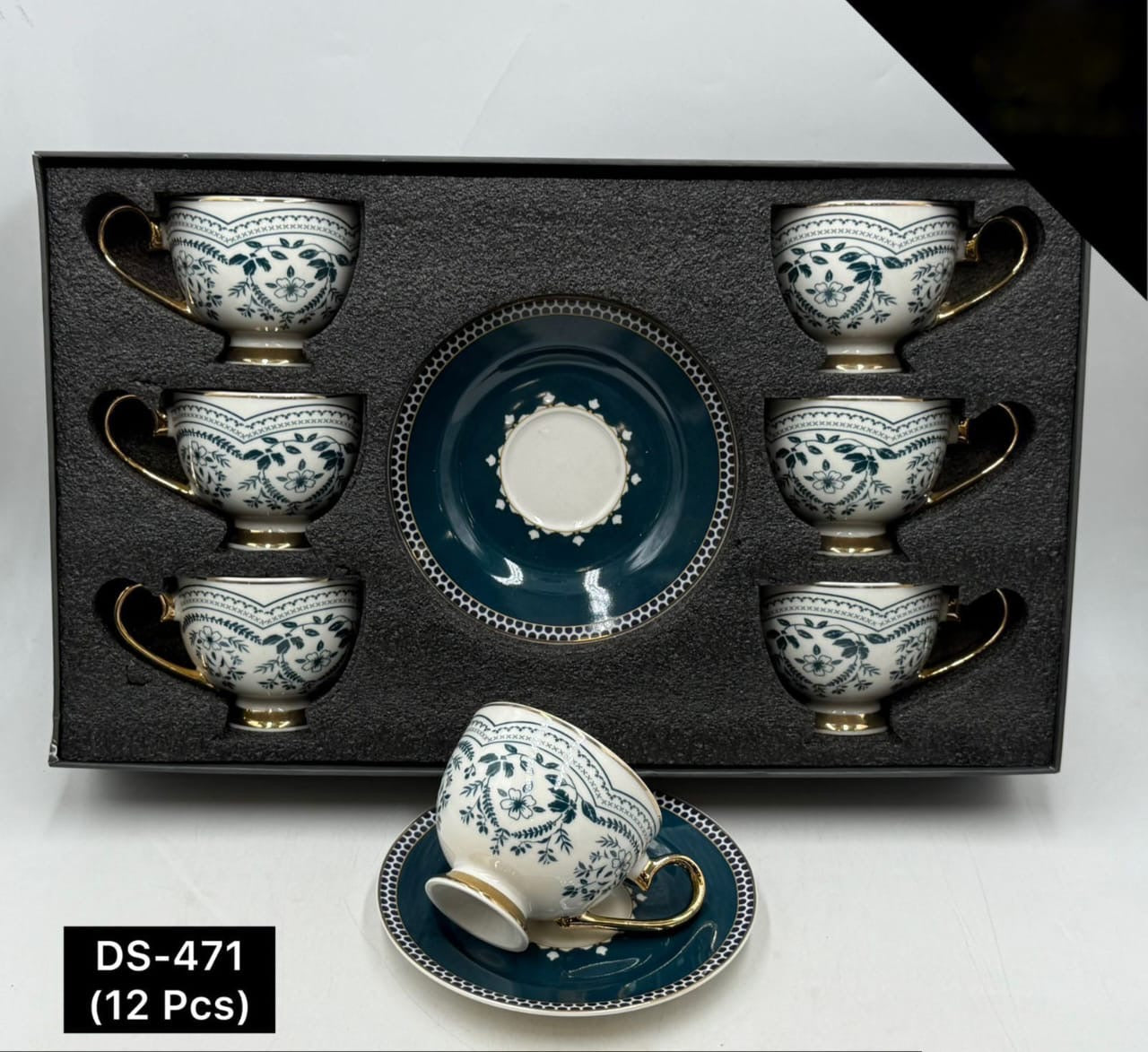 12 Pcs Cup & Saucers Set