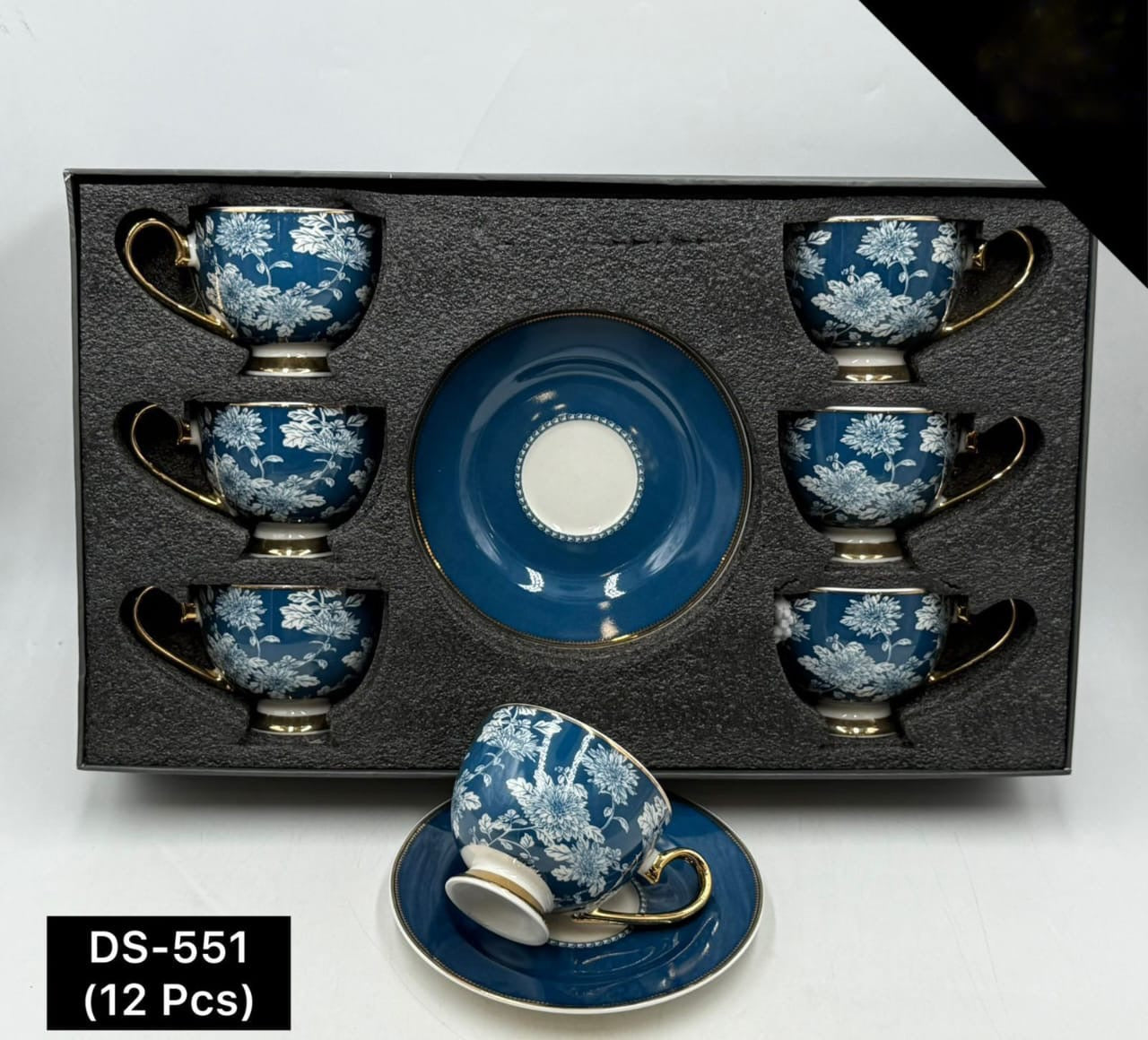 12 Pcs Cup & Saucers Set