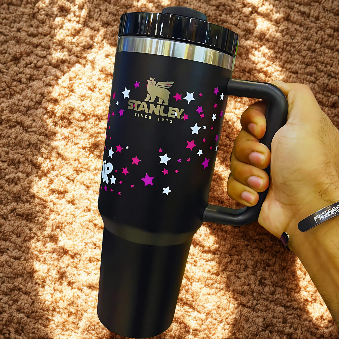 Stanley 40oz Black Star Edition Quencher – Limited Tumbler