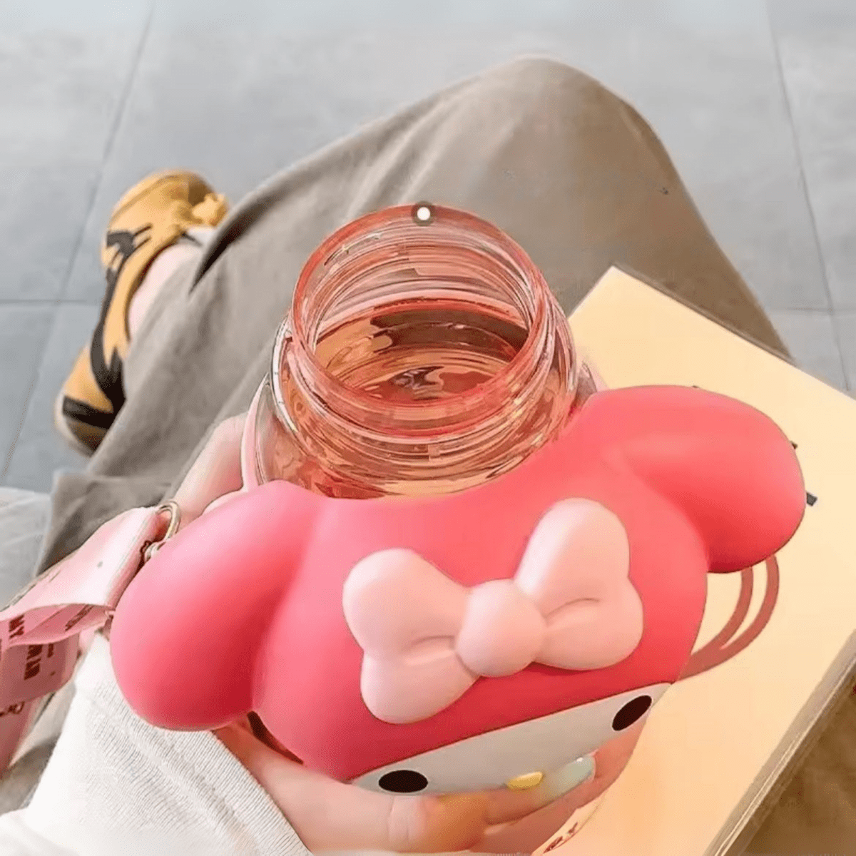 ✨ Make Hydration Fun! Cute Character Water Bottle –  Adorable Character Water Bottle for Girls (with Long Strap)