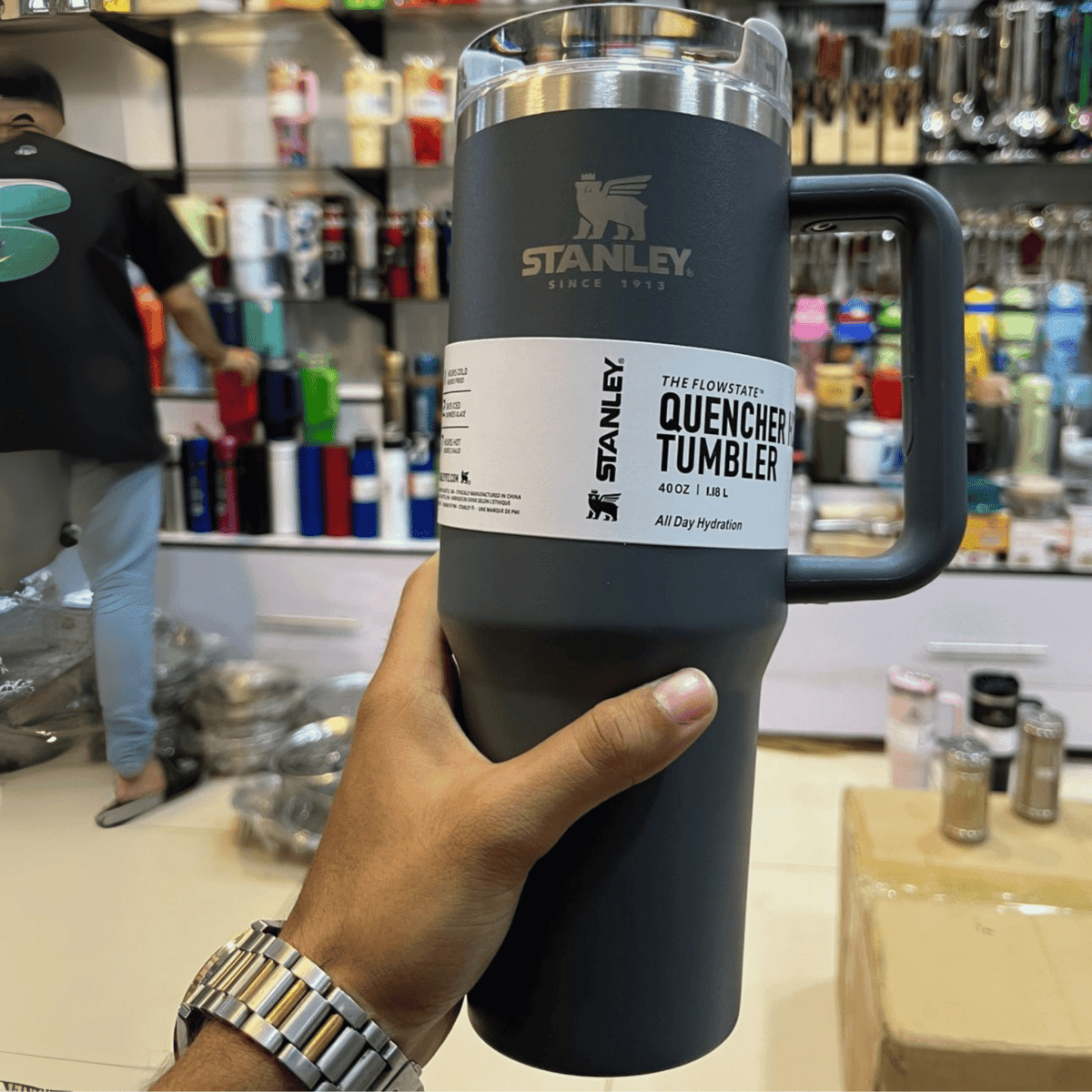 ✨Premium Stanley Steel Tumbler – Hot & Cold Insulated | Leak-Proof, Sleek & Travel-Friendly