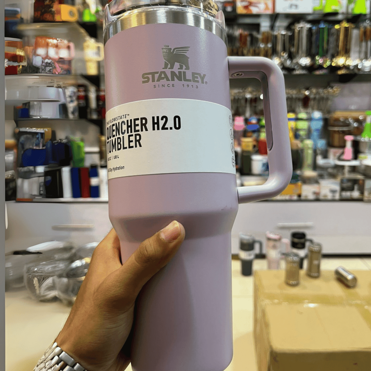 ✨Premium Stanley Steel Tumbler – Hot & Cold Insulated | Leak-Proof, Sleek & Travel-Friendly