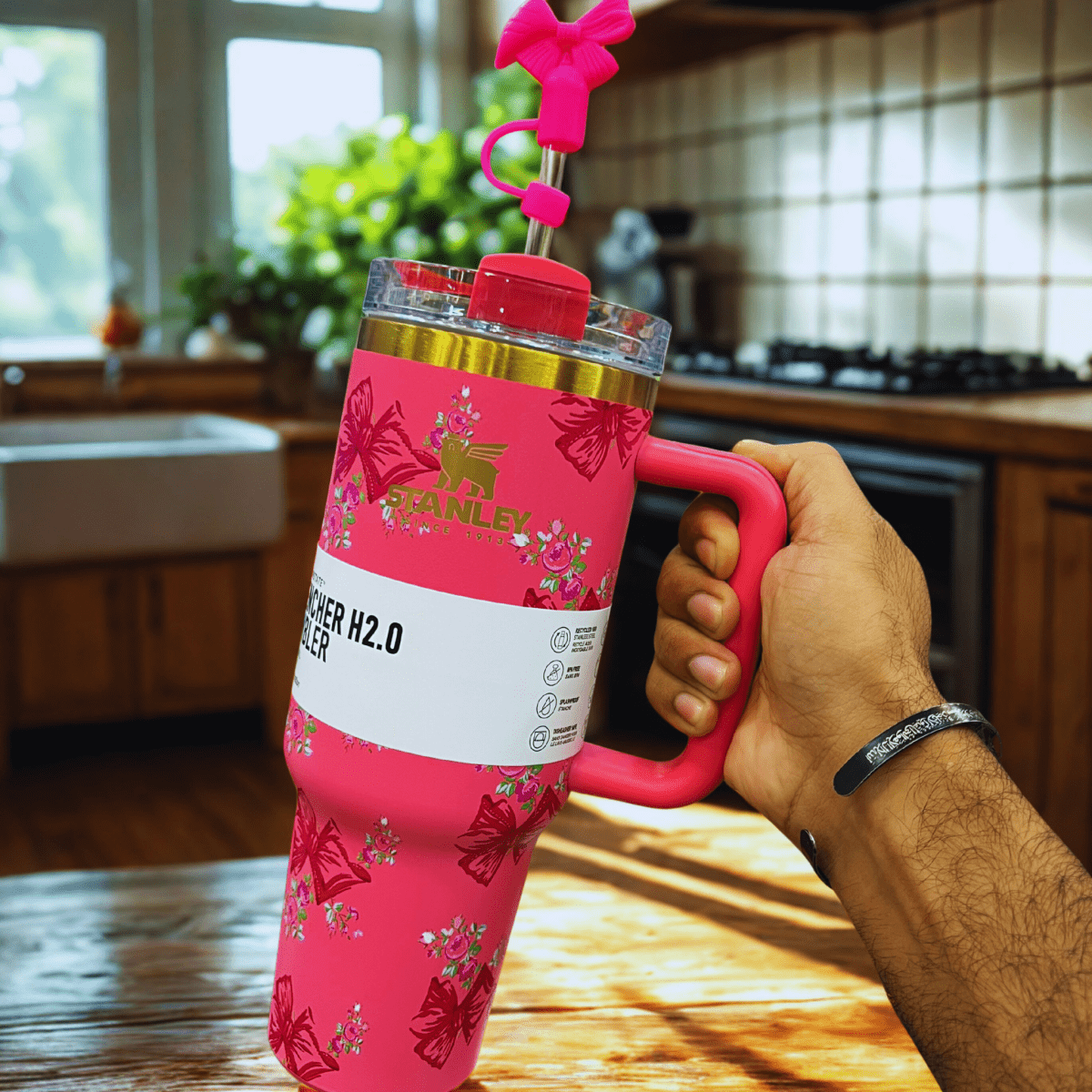 Stanley x LoveShackFancy Quencher – 40oz Pink Floral (Premium Edition)